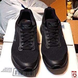 Skechers Work Comfort Slip Resistant Shoes Womens Sz.8 BlackVery good condition.